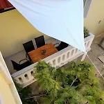 Julijana * Ζαντάρ